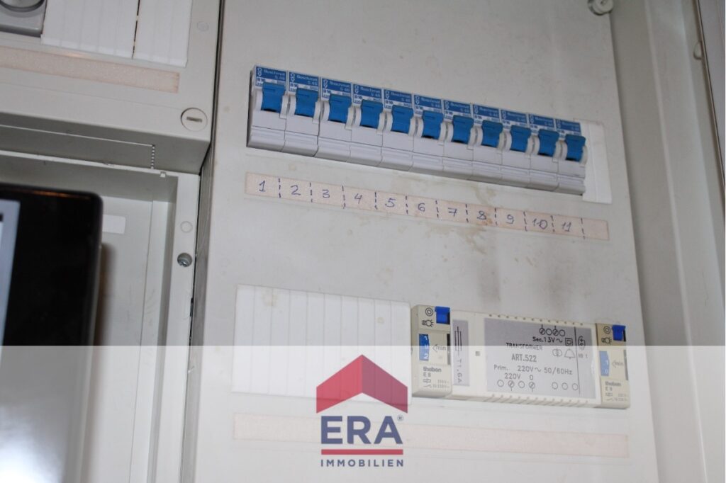 Stromkasten (Haus 1)