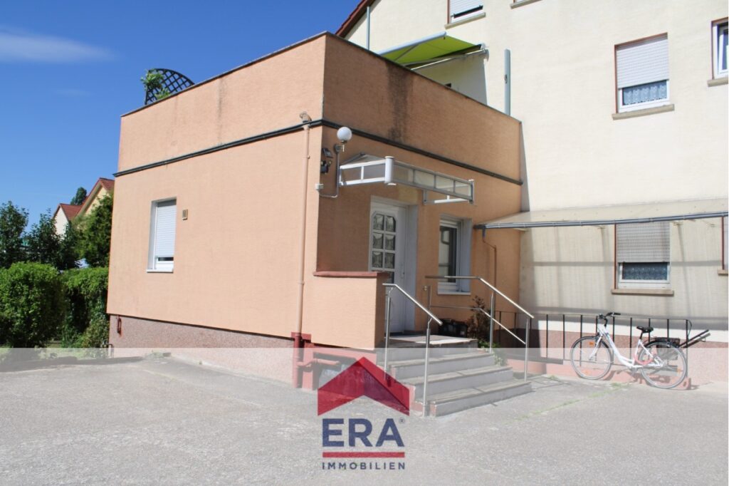 Separater Eingang der 2.Wohnung EG