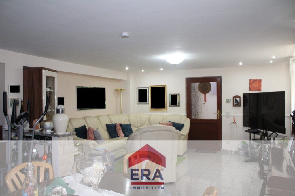 Wohn- und Essbereich EG-Wohnung im Nebengebäude