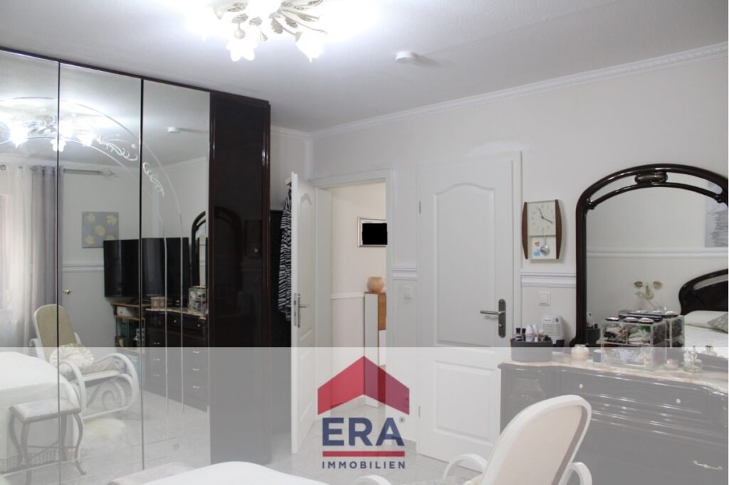 Schlafzimmer EG-Wohnung im Nebengebäude