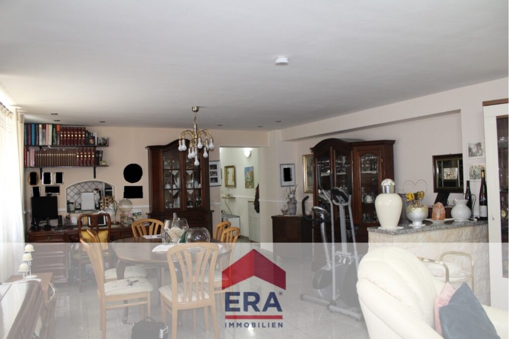 Wohn- und Essbereich EG-Wohnung im Nebengebäude