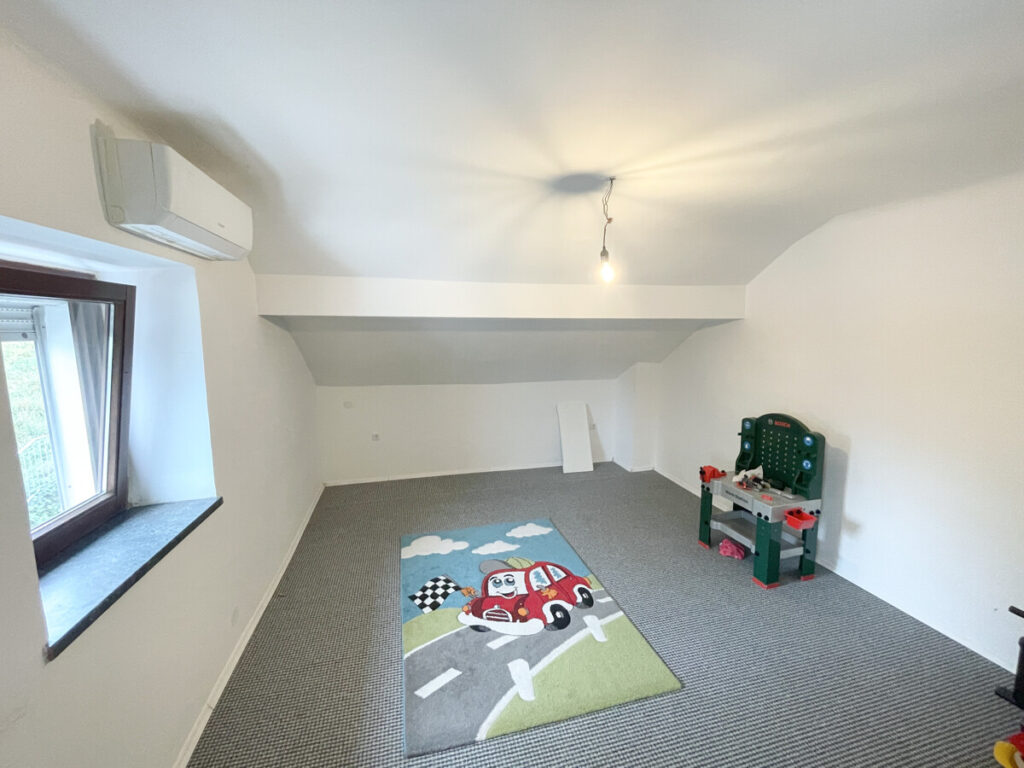 Kinderzimmer OG