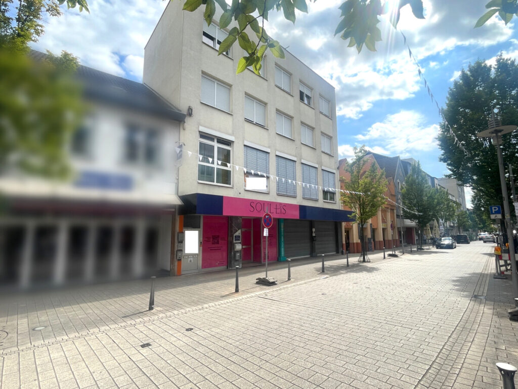 Wohn-und Geschäftseinheiten