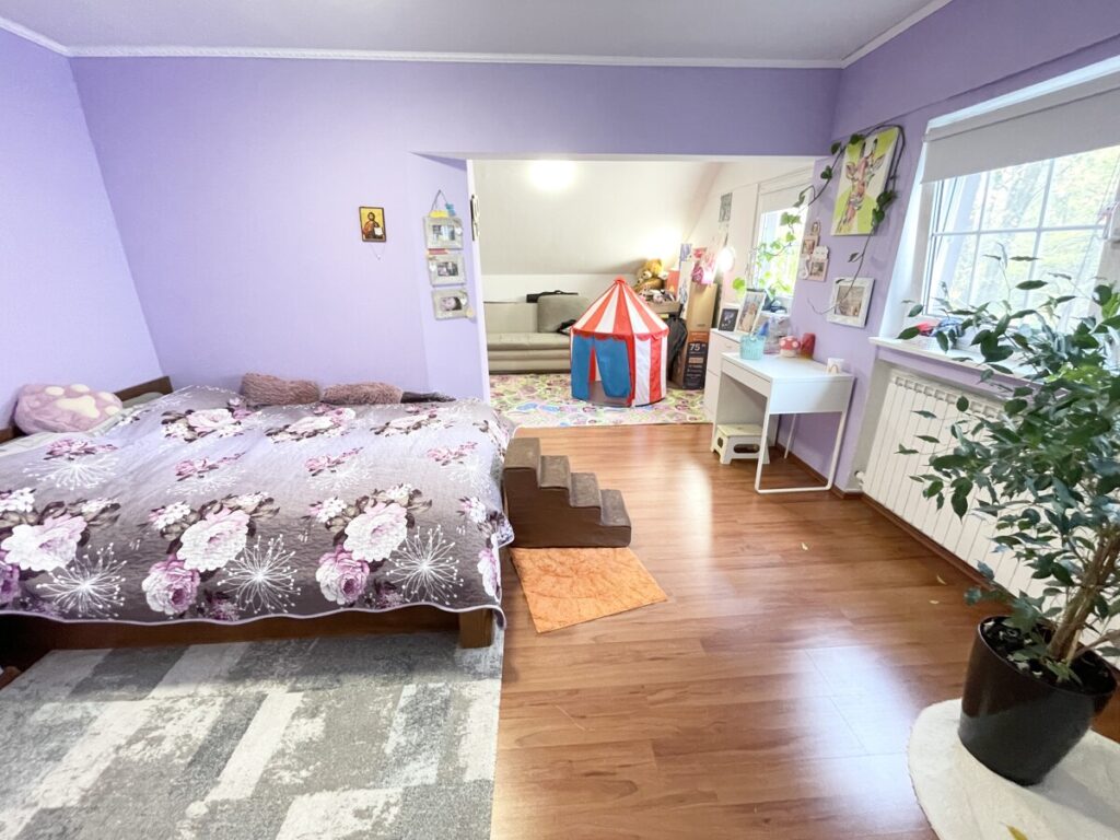 Kinderzimmer OG