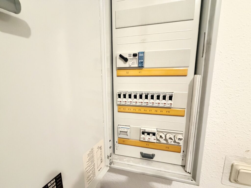 Elektrik