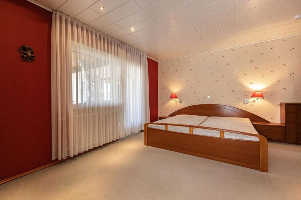 Schlafzimmer 1 EG