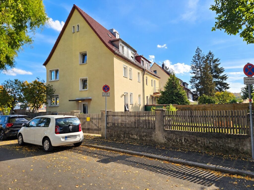 Die Immobilie Straßenseite